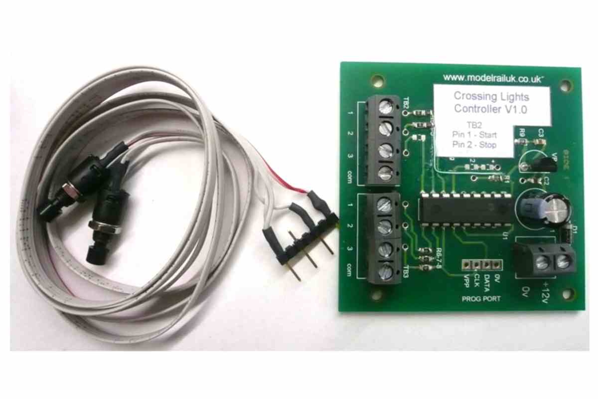 12v D.C. Rail and Emergency Warning Lights Wig-Wag Controller PCB